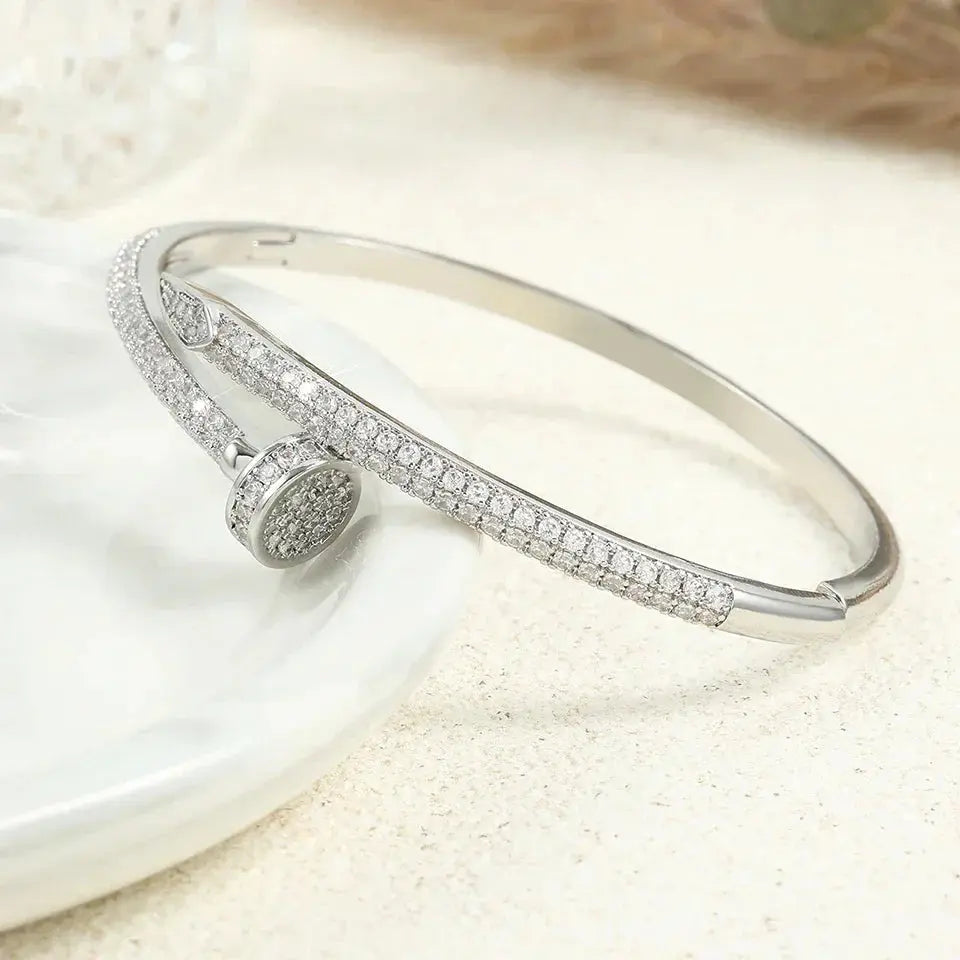 Hermiz Nagel Armband mit Steinen JUWELORA