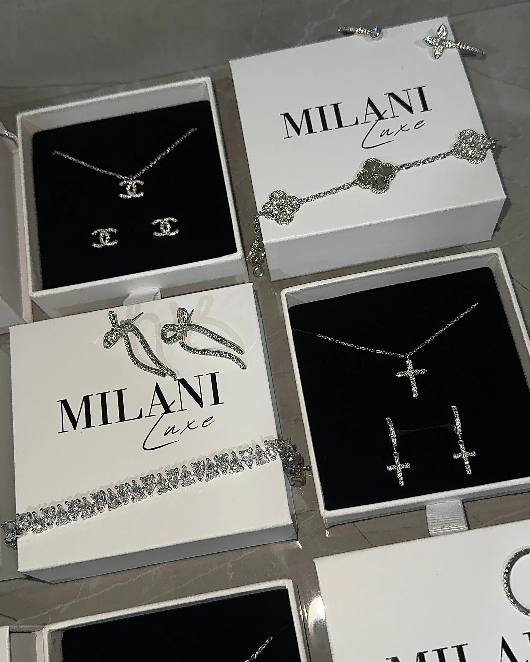 Gina Necklace Silver Juwelora