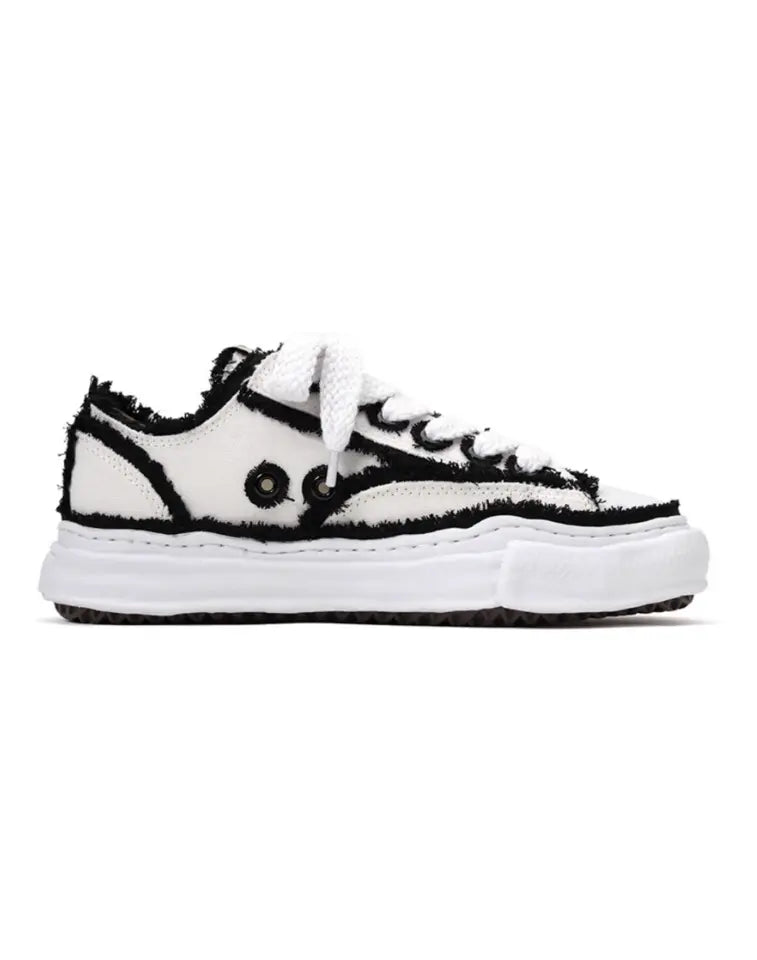 "Flared Peterson" Low-Top Sneaker Mein Shop