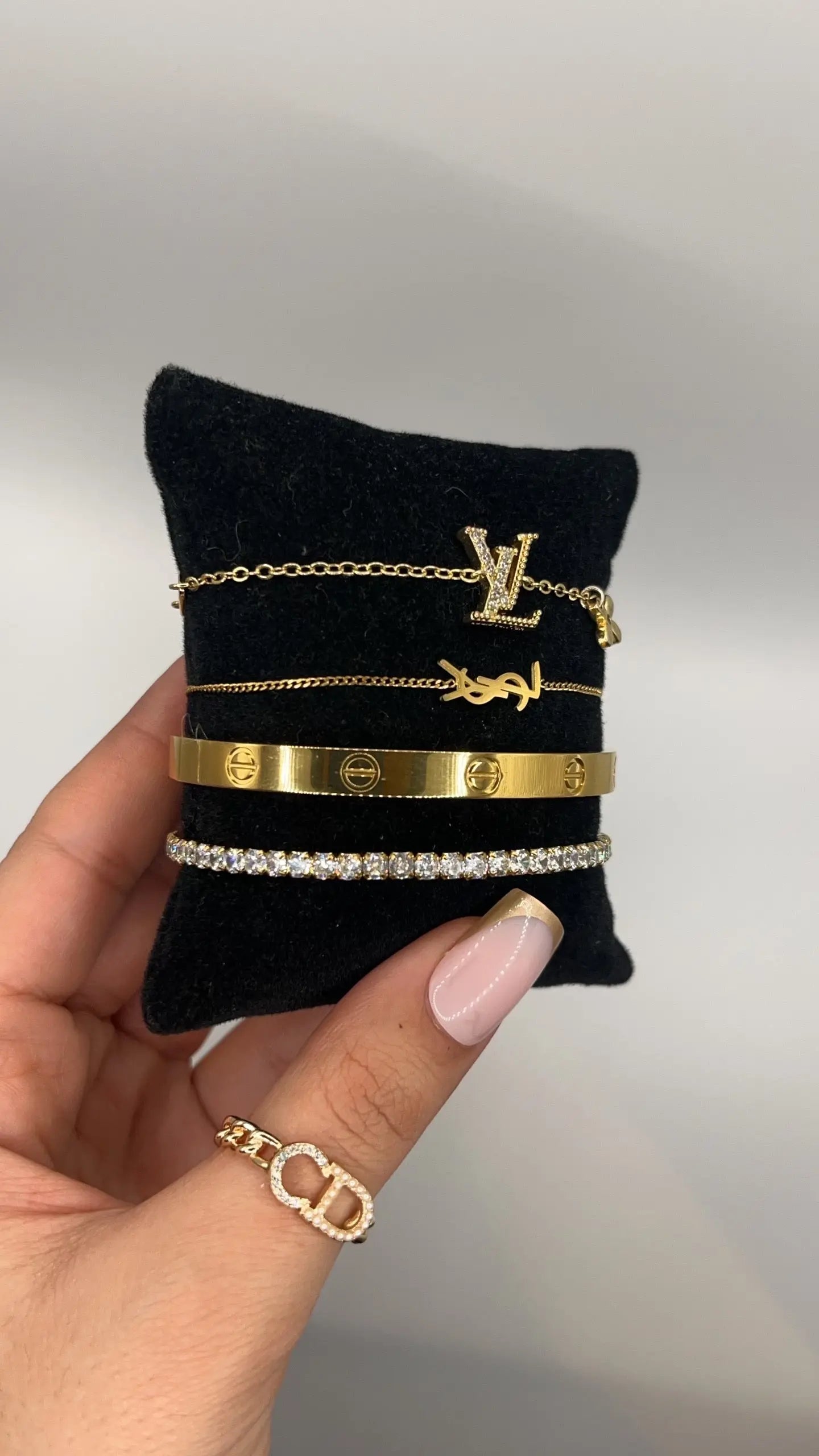Best-Selling Set Juwelora