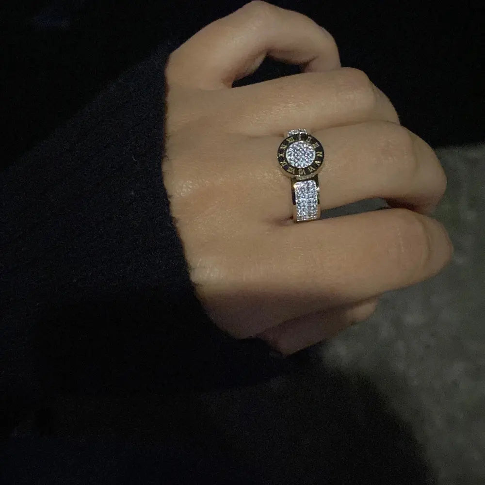 Siri Ring - Gold JUWELORA